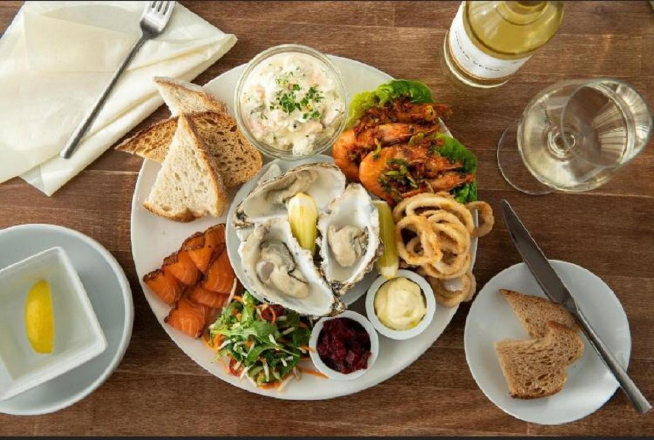 Morleys - Located In The Heart Of By Huluki Sussex 3* Hurstpierpoint