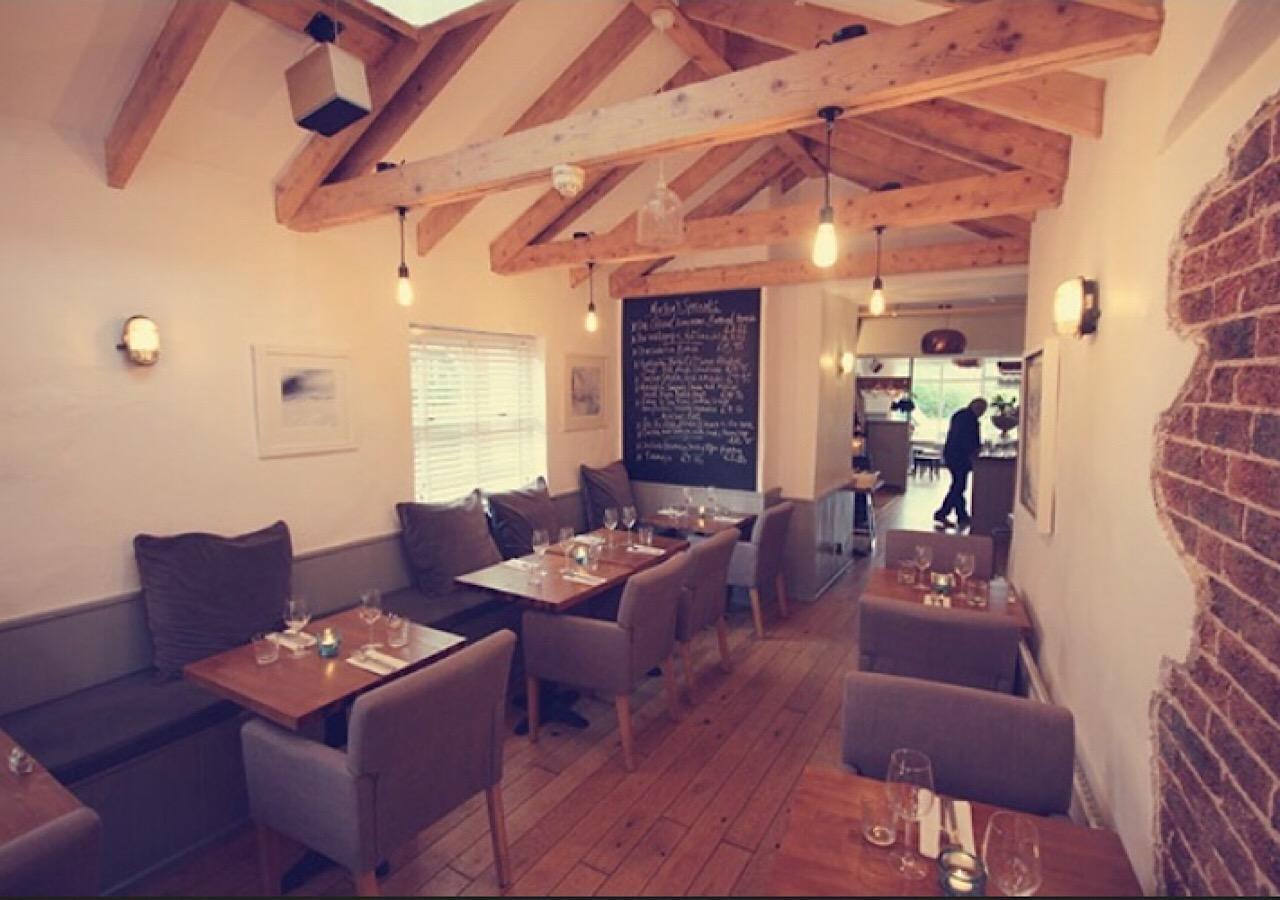 Gasthuis Morleys - Located In The Heart Of By Huluki Sussex