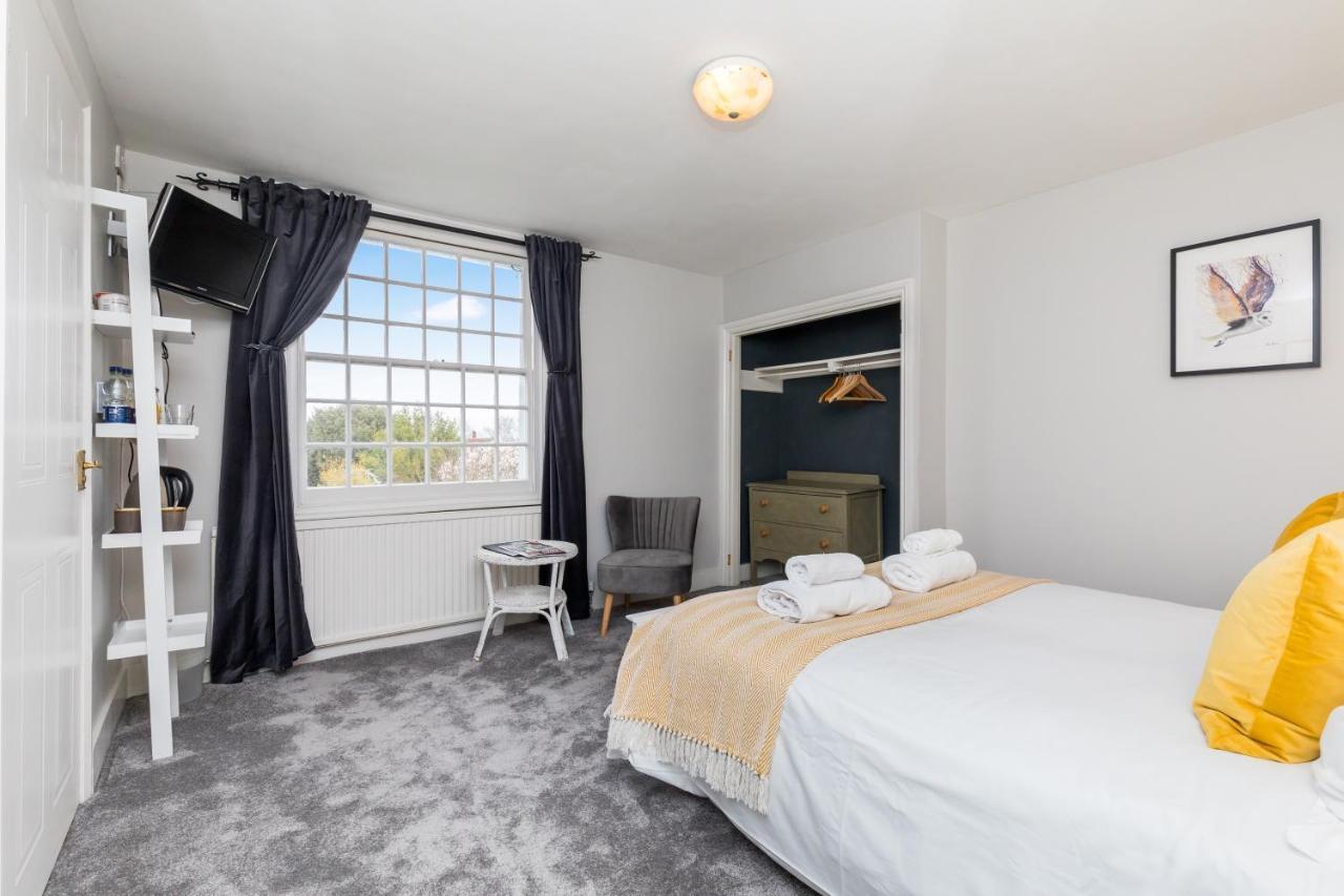 Morleys - Located In The Heart Of By Huluki Sussex 3* Hurstpierpoint