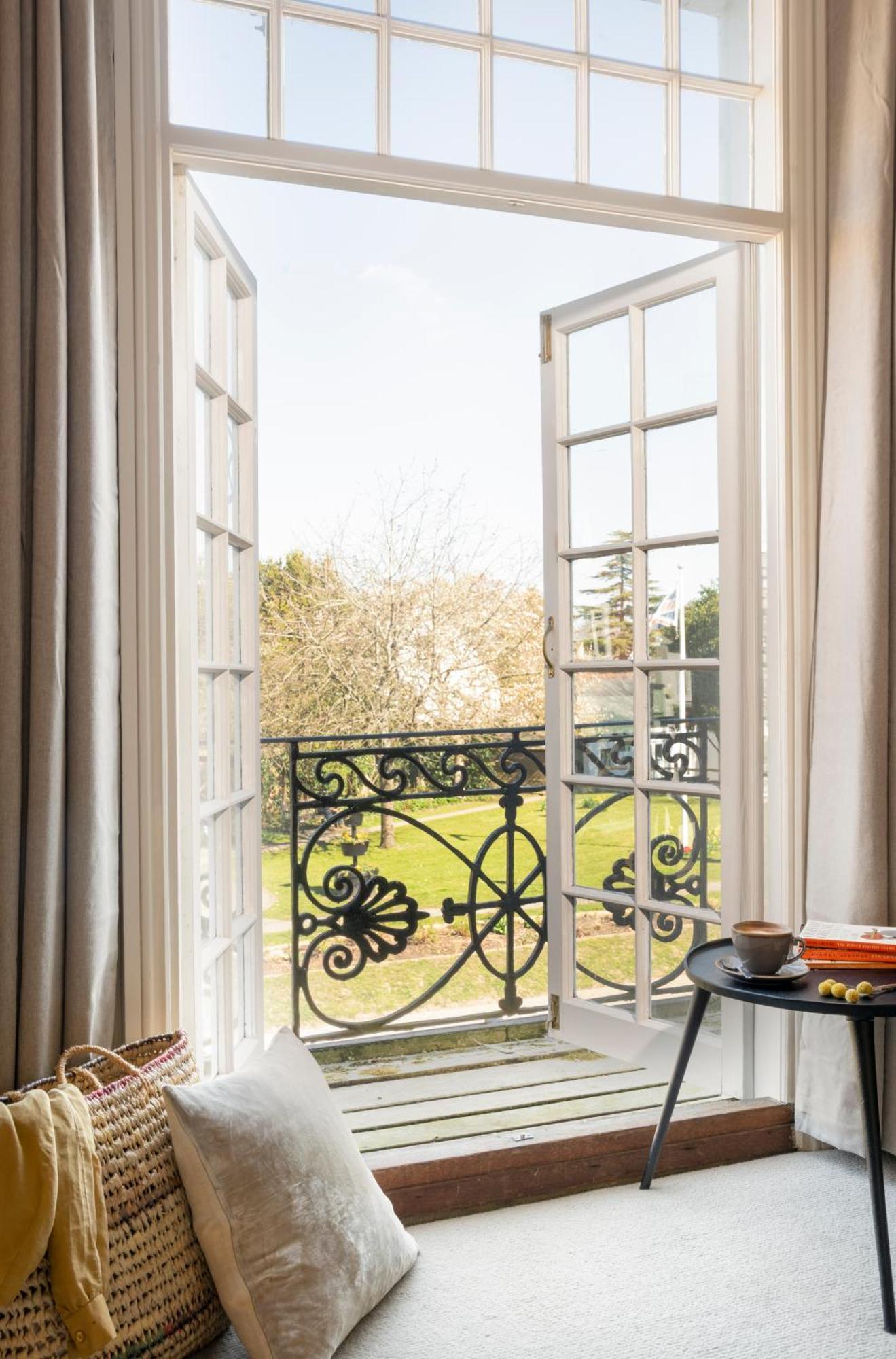 Morleys - Located In The Heart Of By Huluki Sussex Pensión 3*